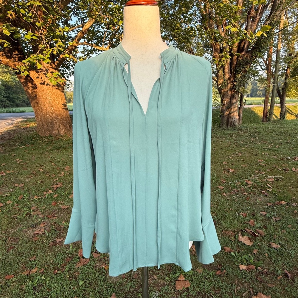 Ann Taylor Sage Green Split Neck Tie Blouse Small Long Sleeve Flared Cuff NEW